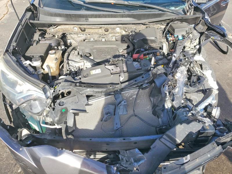 Photo 12 from auction – 2018 TOYOTA RAV4 with VIN JTMWFREV7JJ188349