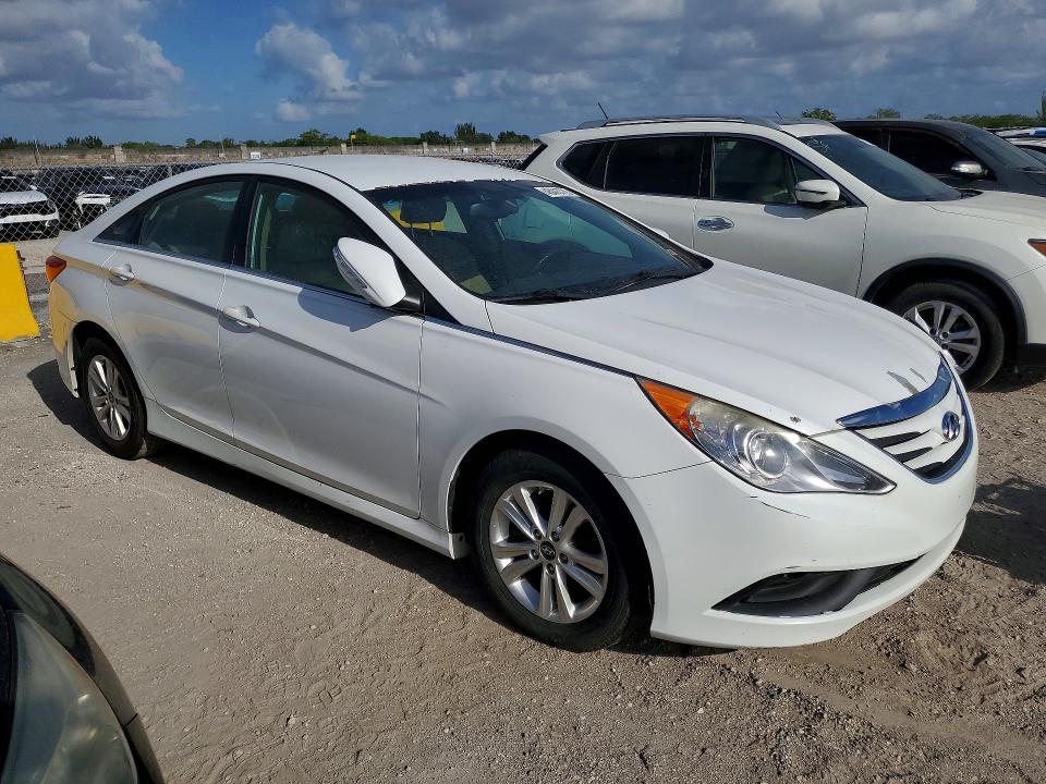 Photo 4 from auction – 2014 HYUNDAI SONATA with VIN 5NPEB4AC6EH892930