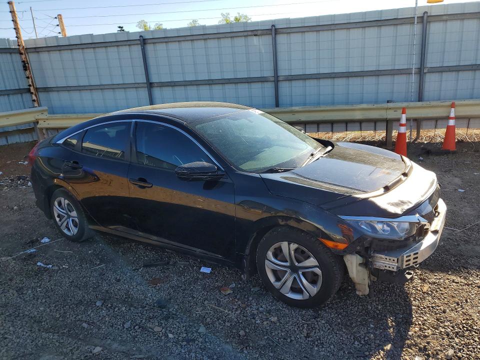 Photo 4 from auction – 2016 HONDA CIVIC with VIN 19XFC2F51GE019738