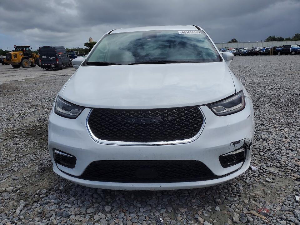 Photo 5 from auction – 2022 CHRYSLER PACIFICA with VIN 2C4RC1L70NR207322