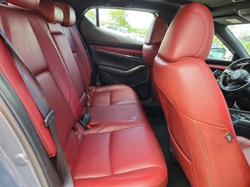 Photo 11 from auction – 2019 MAZDA 3 with VIN JM1BPBNMXK1131462