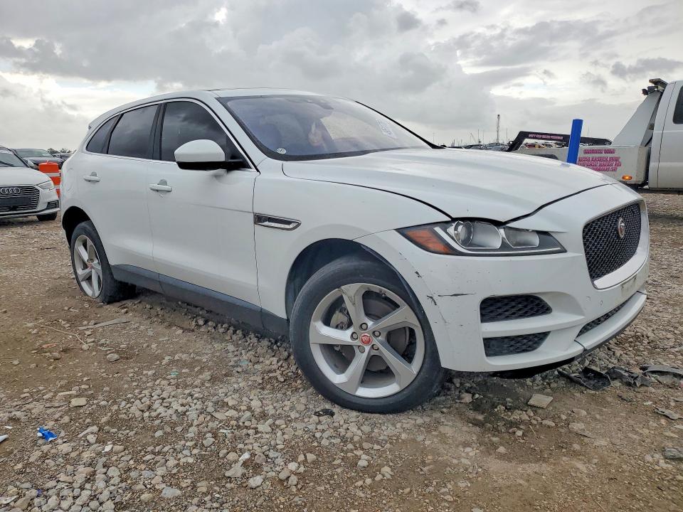 Foto 4 de la subasta – 2020 JAGUAR F-PACE con VIN SADCJ2FXXLA630766