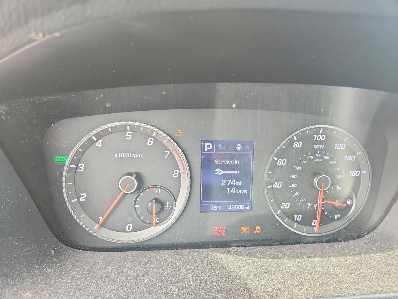 Photo 9 from auction – 2017 HYUNDAI SONATA with VIN 5NPE34AB7HH536902