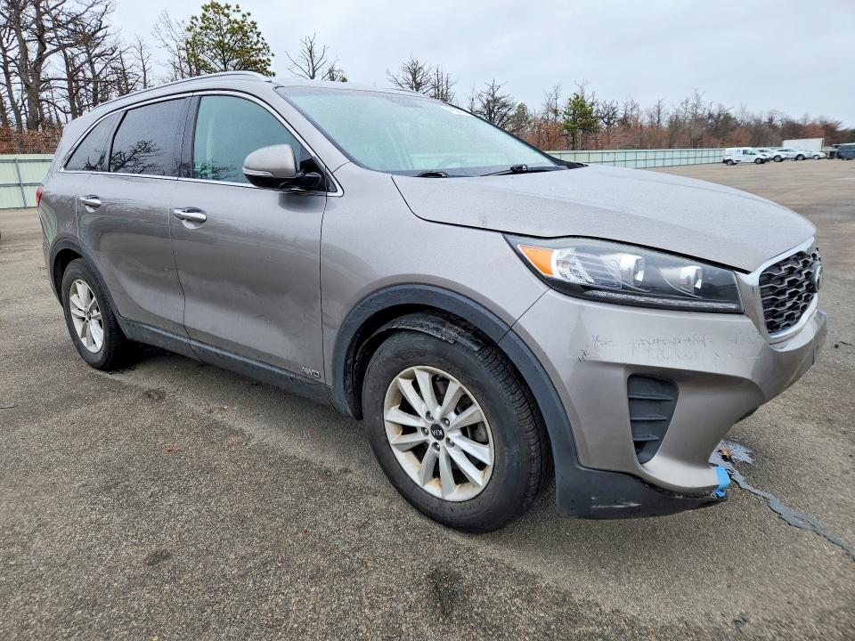 Photo 4 from auction – 2019 KIA SORENTO with VIN 5XYPGDA35KG436138