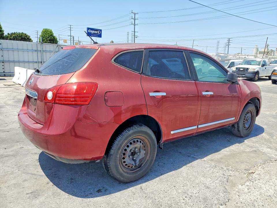 Photo 3 from auction – 2015 NISSAN ROGUE SELECT with VIN JN8AS5MT7FW655203