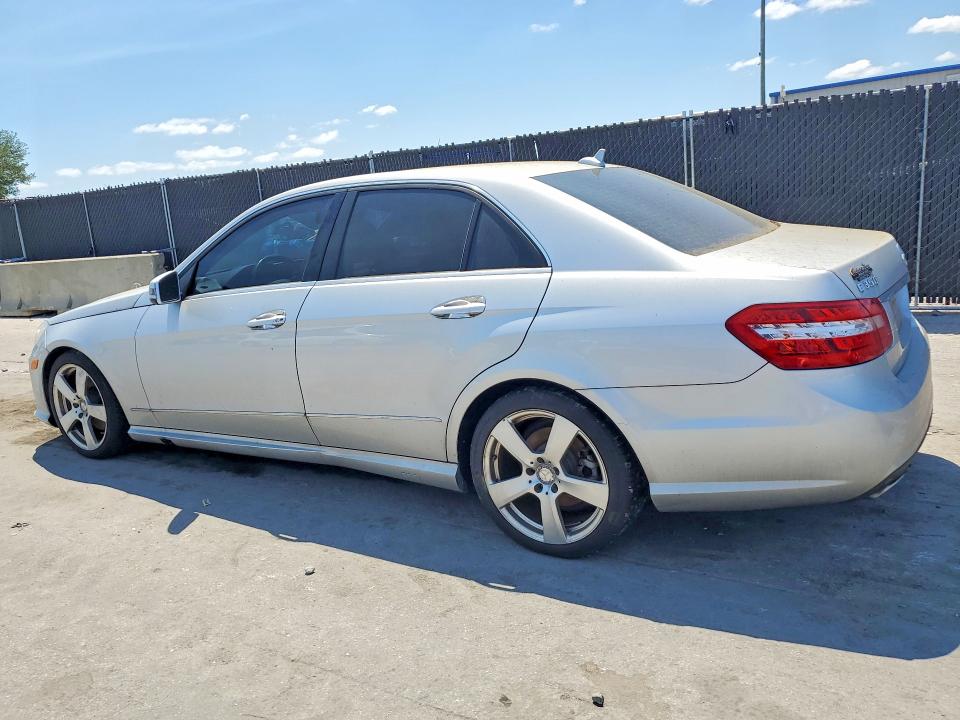 Photo 2 from auction – 2011 MERCEDES-BENZ E-CLASS with VIN WDDHF8HB5BA466256