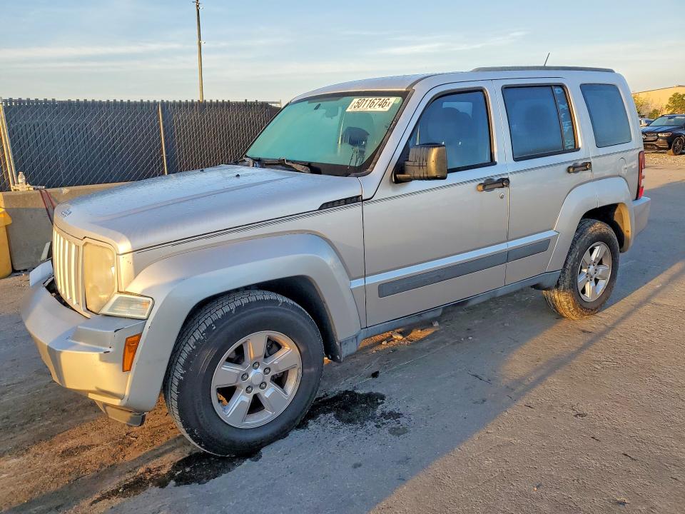 JEEP LIBERTY 2011 with VIN 1J4PP2GK5BW594821 - Photo from auction