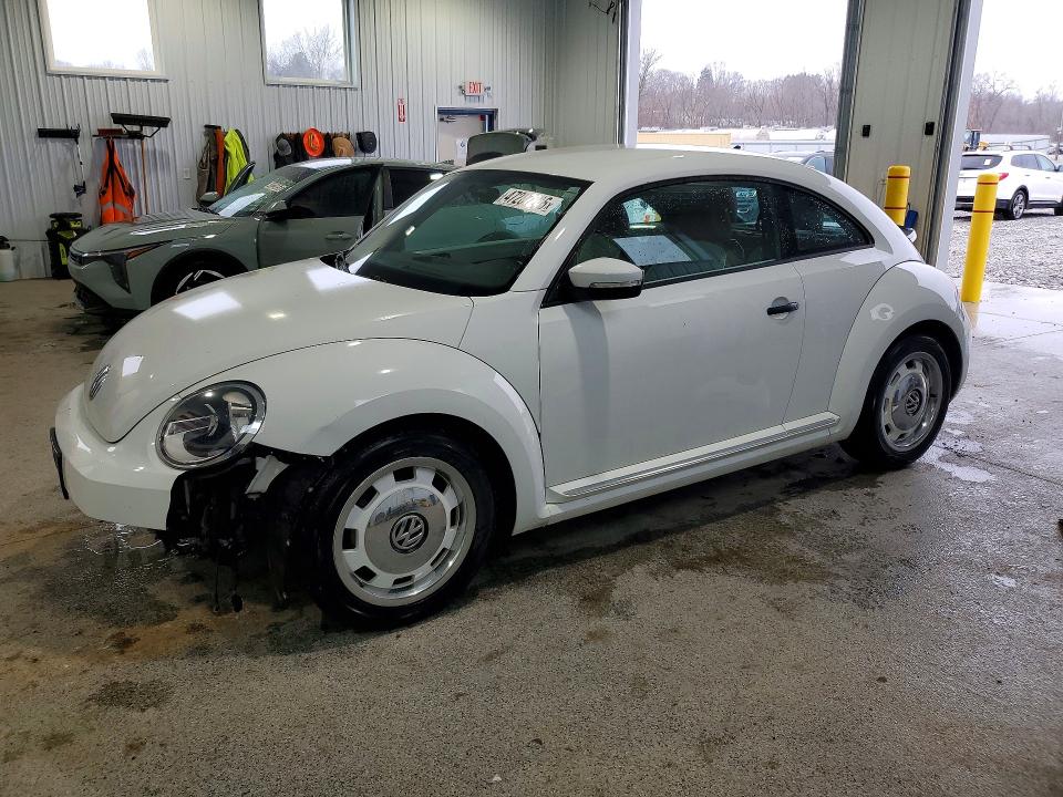 2015 VOLKSWAGEN BEETLE - Търг №47287246