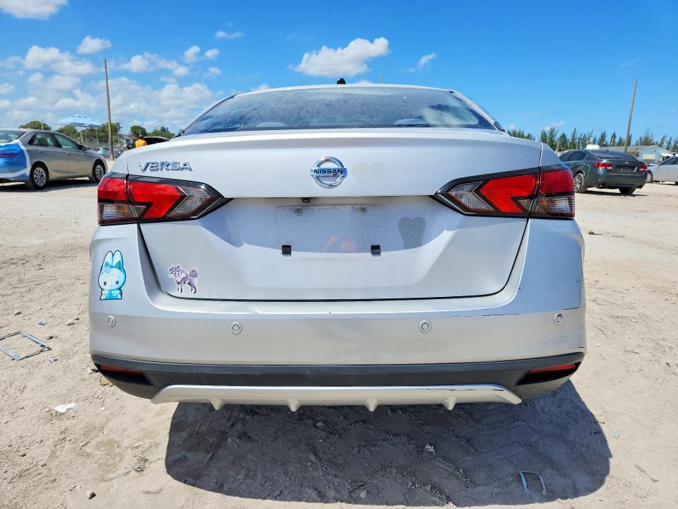 Photo 6 from auction – 2020 NISSAN VERSA with VIN 3N1CN8DV7LL859163