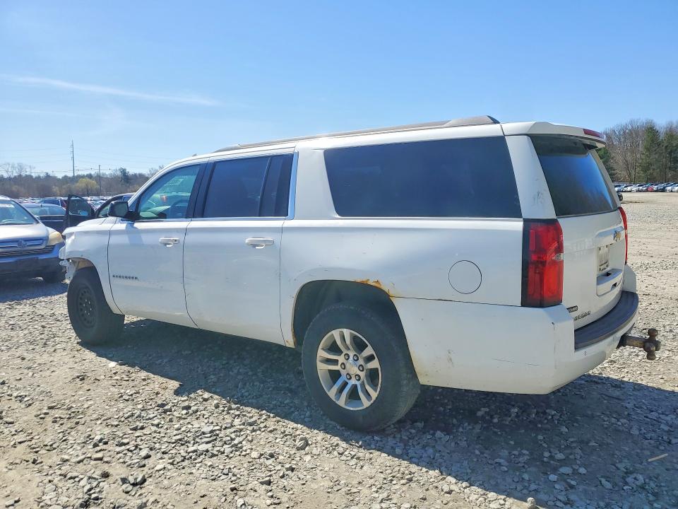 Photo 2 from auction – 2016 CHEVROLET SUBURBAN with VIN 1GNSKHKC3GR245638