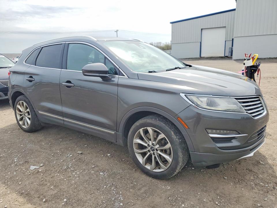 Photo 4 from auction – 2018 LINCOLN MKC with VIN 5LMCJ2D96JUL00157