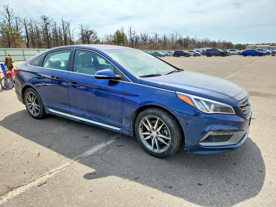 Photo 4 from auction – 2017 HYUNDAI SONATA with VIN 5NPE34AB7HH536902