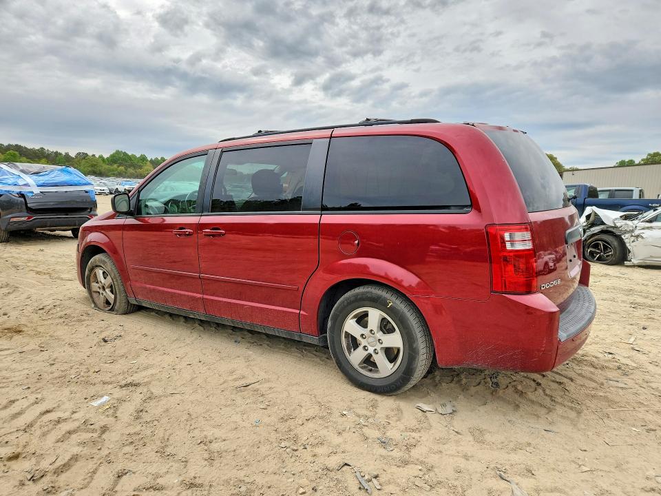 Photo 2 from auction – 2010 DODGE GRAND CARA with VIN 2D4RN3D18AR440300
