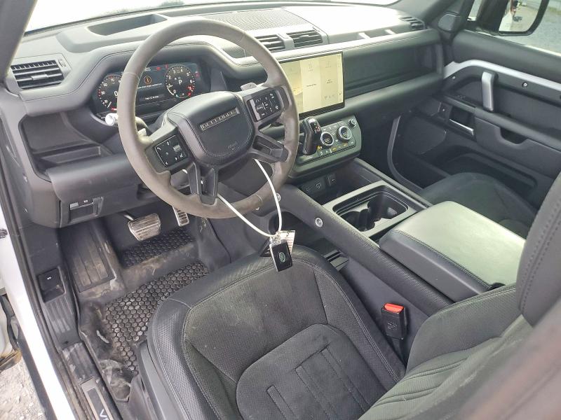 Photo 8 from auction – 2022 LAND ROVER DEFENDER with VIN SALEW6RE6N2071908