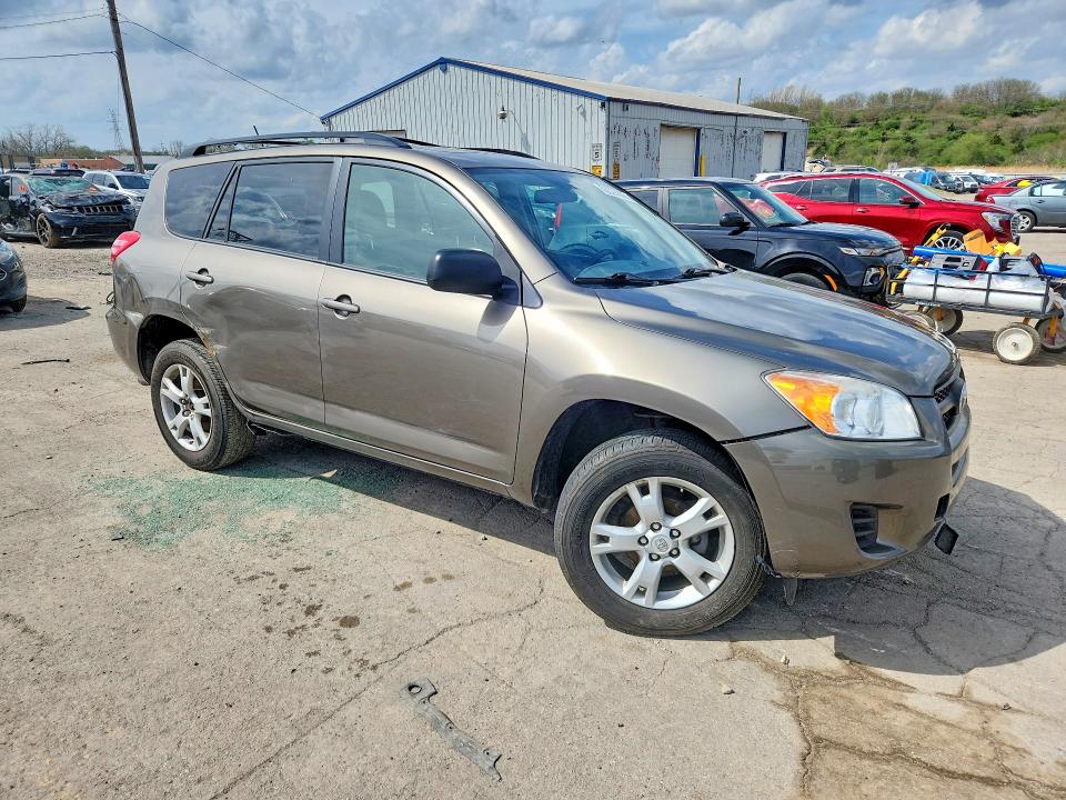 Photo 4 from auction – 2012 TOYOTA RAV4 with VIN 2T3BF4DV1CW265739
