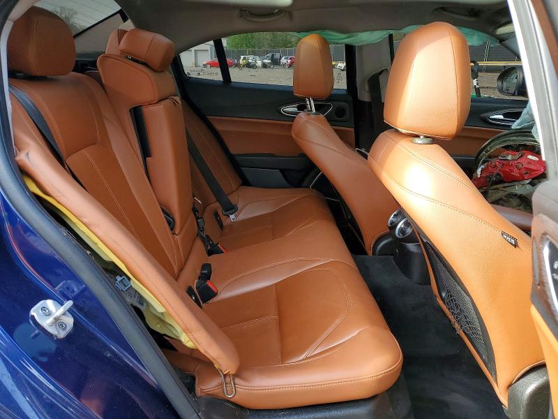 Photo 10 from auction – 2018 ALFA ROMEO GIULIA with VIN ZARFAEEN2J7593643