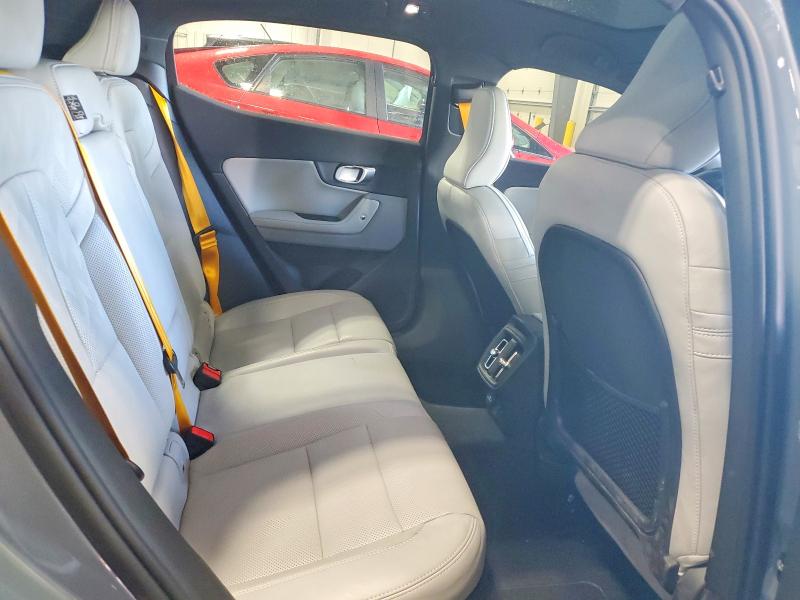 Photo 10 from auction – 2024 POLESTAR 2 with VIN YSMFG3KAXRL217567