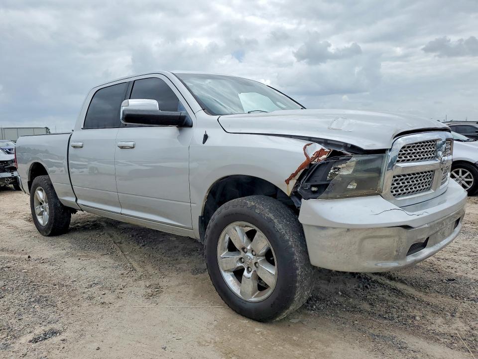 Photo 4 from auction – 2019 RAM 1500 CLASSIC with VIN 1C6RR7TT9KS510745