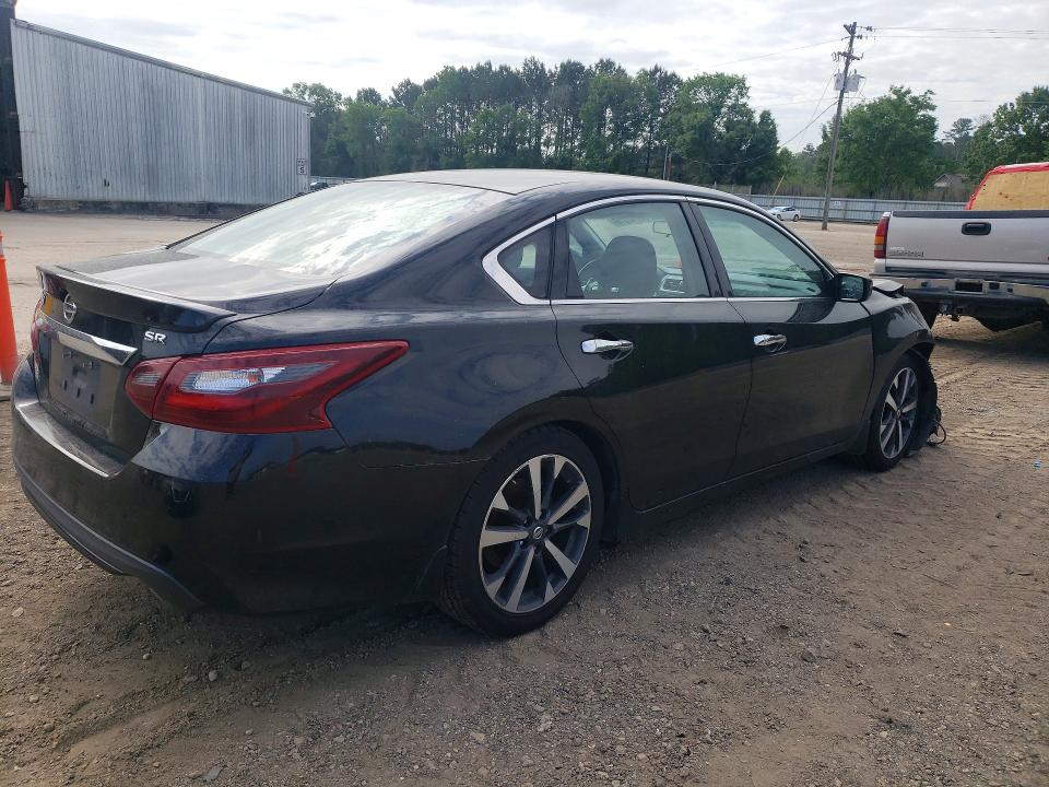 Zdjęcie 3 z aukcji – 2017 NISSAN ALTIMA z VIN 1N4AL3AP1HN308520