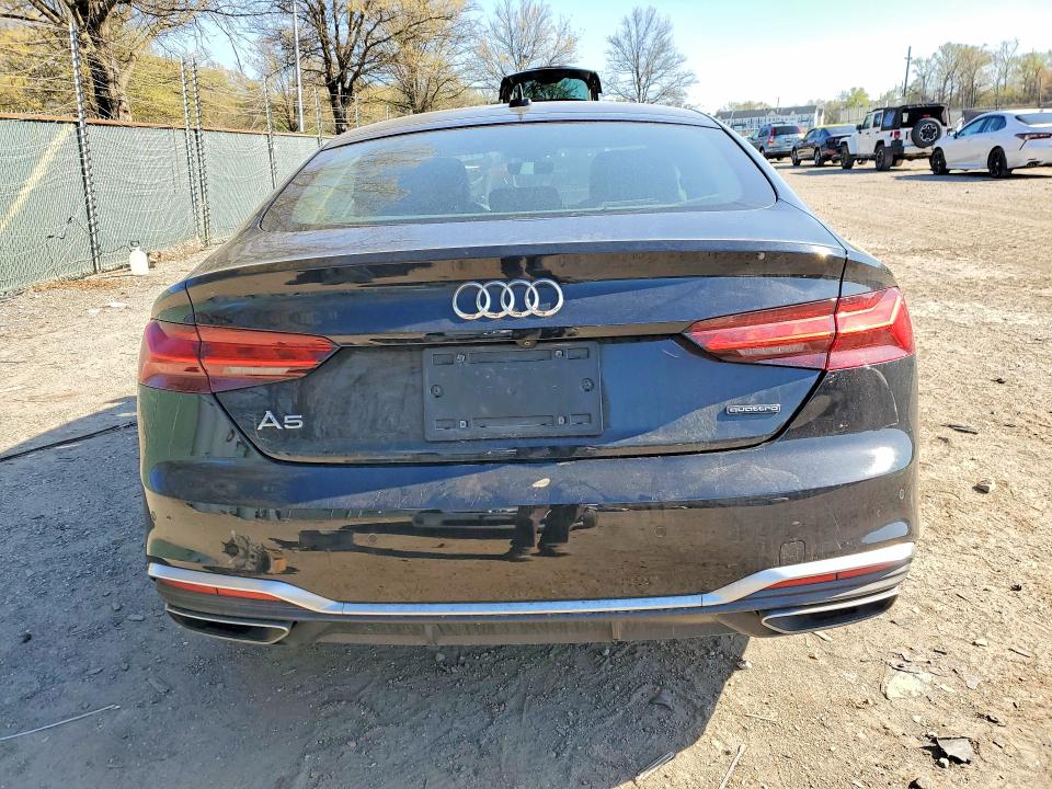 Photo 6 from auction – 2021 AUDI A5 with VIN WAUDACF51MA029765
