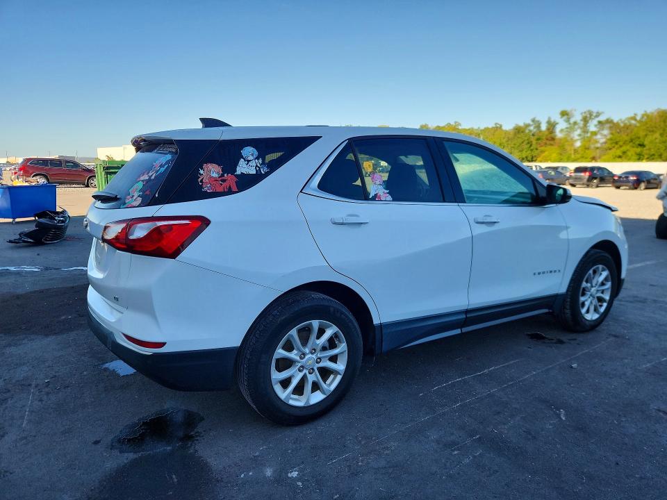 Снимка 3 от търг – 2018 CHEVROLET EQUINOX с VIN 2GNAXJEV0J6277693