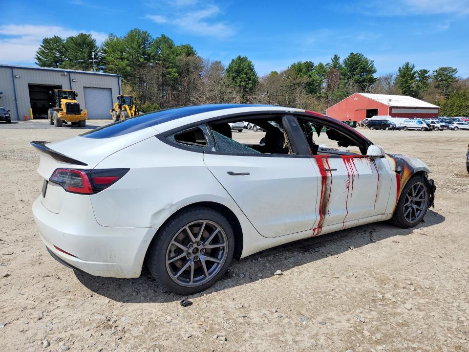 Photo 3 from auction – 2020 TESLA MODEL 3 with VIN 5YJ3E1EA7LF632943