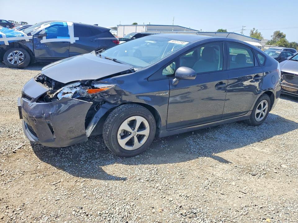 TOYOTA PRIUS 2015 with VIN JTDKN3DU8F0477180 - Photo from auction