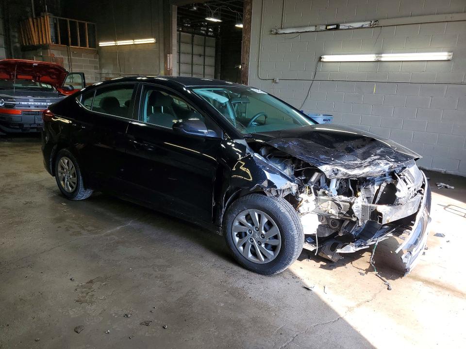 Photo 4 from auction – 2018 HYUNDAI ELANTRA with VIN KMHD74LF2JU548401