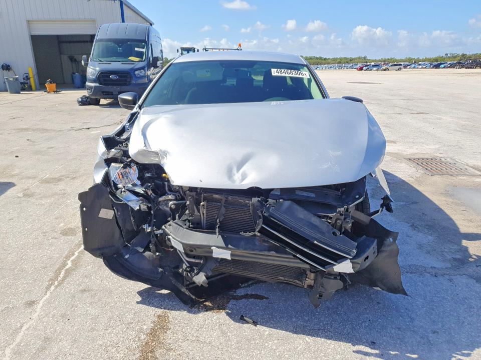 Photo 5 from auction – 2016 VOLKSWAGEN JETTA with VIN 3VW167AJXGM314732