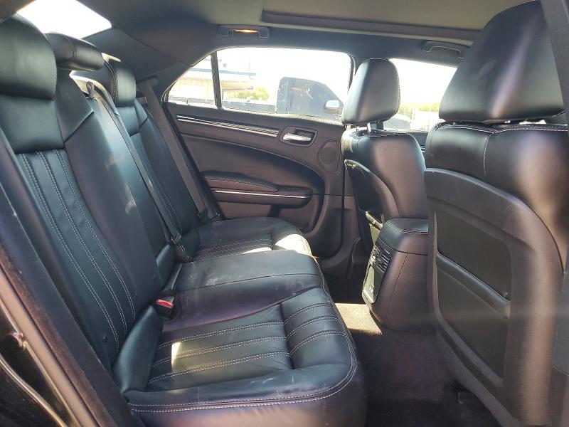 Photo 10 from auction – 2017 CHRYSLER 300 with VIN 2C3CCAGGXHH648082