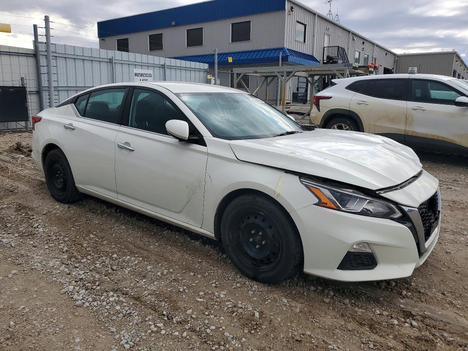 Photo 4 from auction – 2020 NISSAN ALTIMA 4D with VIN 1N4BL4BV3LC202193