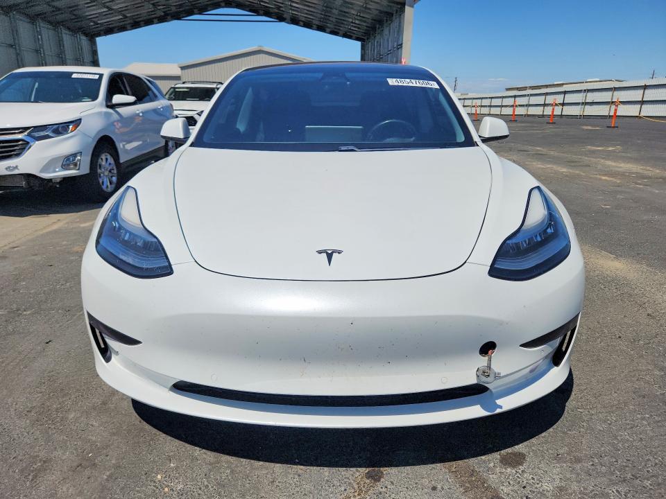 Photo 5 from auction – 2018 TESLA MDL 3 with VIN 5YJ3E1EA5JF026165