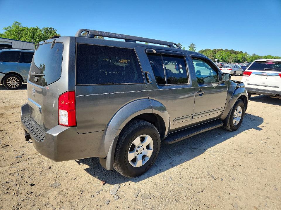 Photo 3 from auction – 2007 NISSAN PATHFINDER with VIN 5N1AR18U37C613063