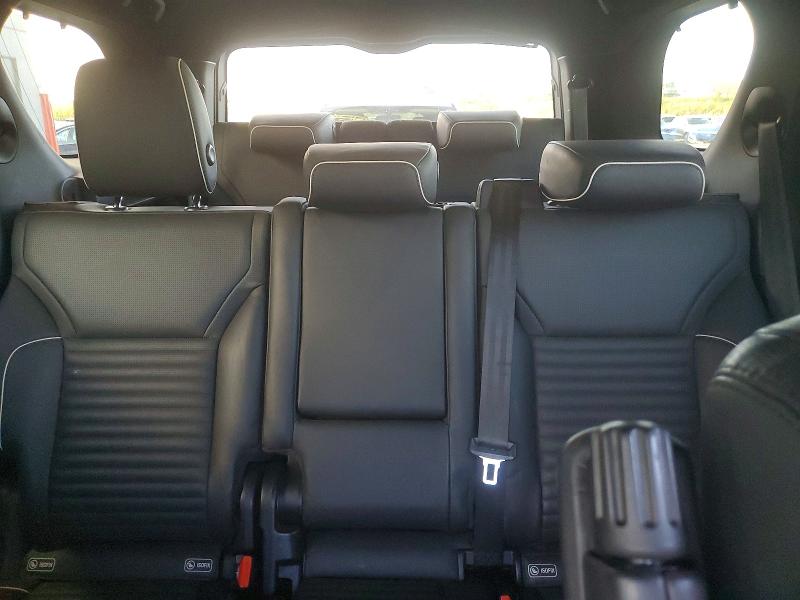 Photo 10 from auction – 2017 LAND ROVER DISCOVERY with VIN SALRRBBK7HA013463