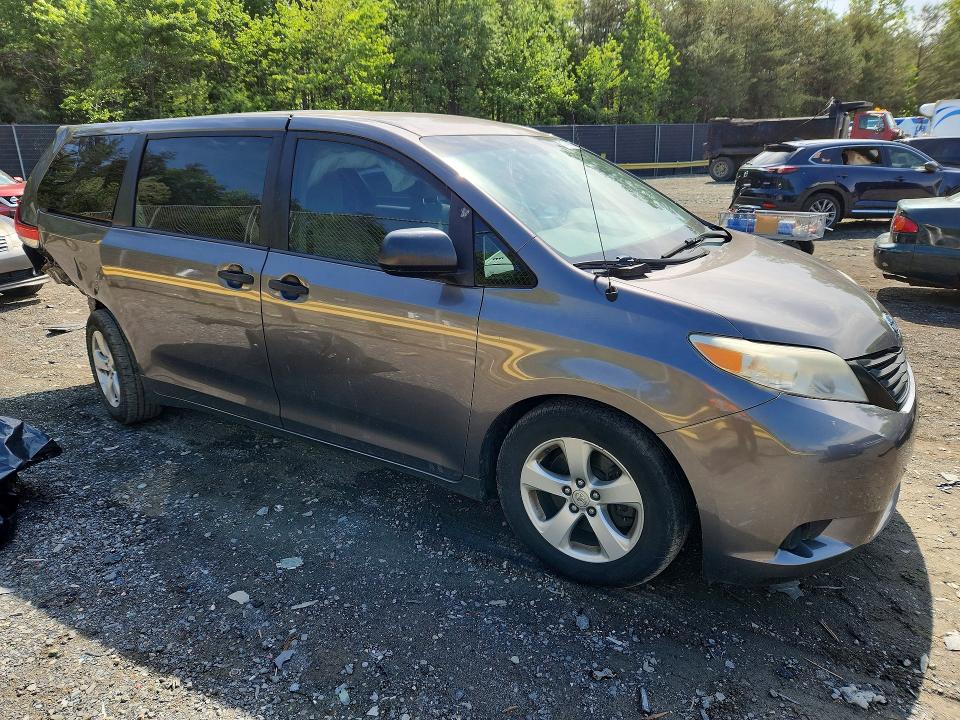 صورة رقم 4 من المزاد - 2012 TOYOTA SIENNA مع VIN 5TDZK3DC3CS230236