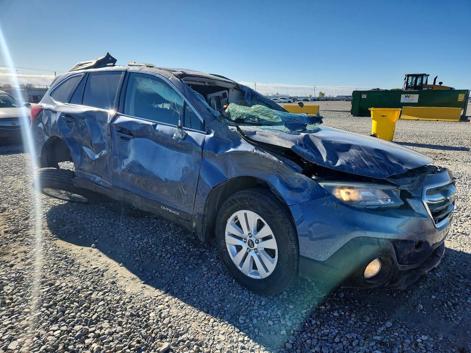Photo 4 from auction – 2018 SUBARU OUTBACK with VIN 4S4BSACC6J3247033