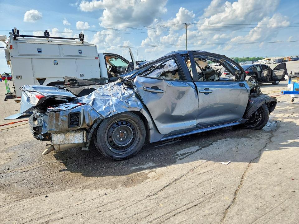Photo 3 from auction – 2021 TOYOTA COROLLA with VIN 5YFEPMAE2MP169645