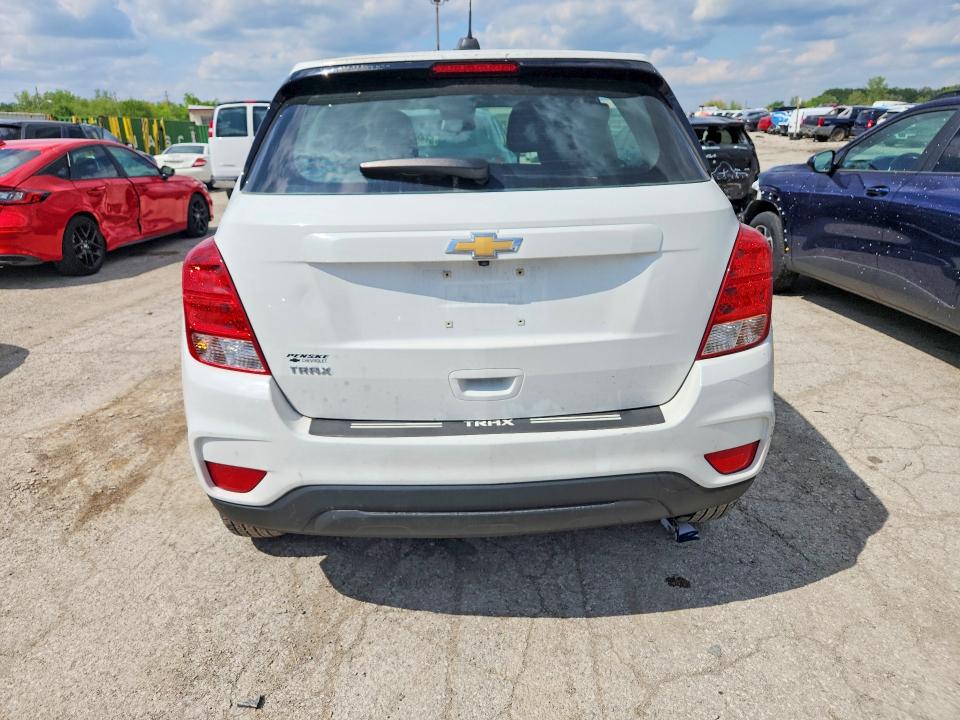 Photo 6 from auction – 2017 CHEVROLET TRAX with VIN KL7CJKSB4HB129781