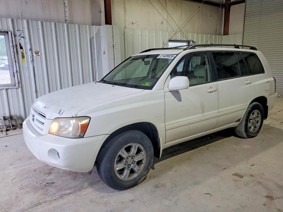 TOYOTA HIGHLANDER 2005 with VIN JTEEP21A350108278 - Photo from auction