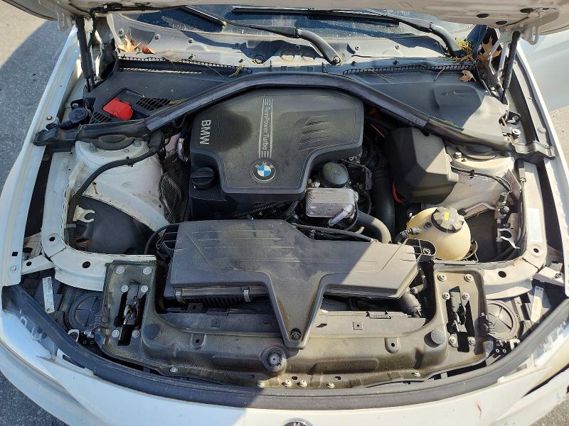 Photo 11 from auction – 2015 BMW 328 with VIN WBA3A5C50FF607730