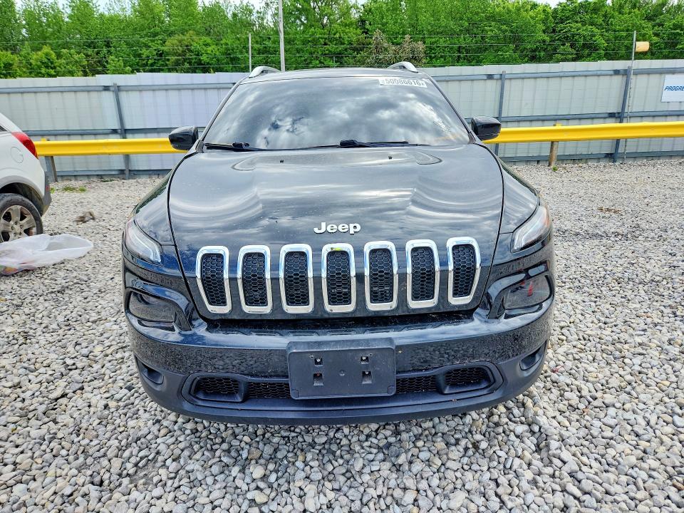 Photo 5 from auction – 2016 JEEP CHEROKEE with VIN 1C4PJMCS0GW322841