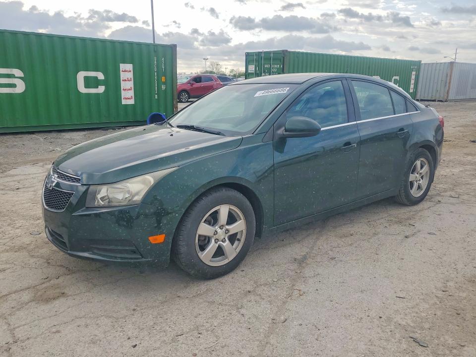 CHEVROLET CRUZE 2014 with VIN 1G1PC5SB3E7196475 - Photo from auction