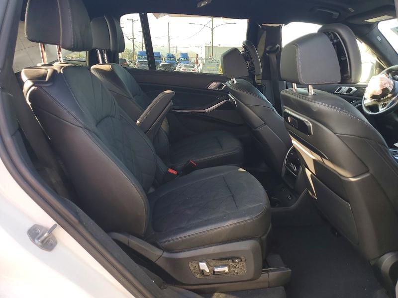 Photo 11 from auction – 2023 BMW X7 with VIN 5UX23EM03P9P31050