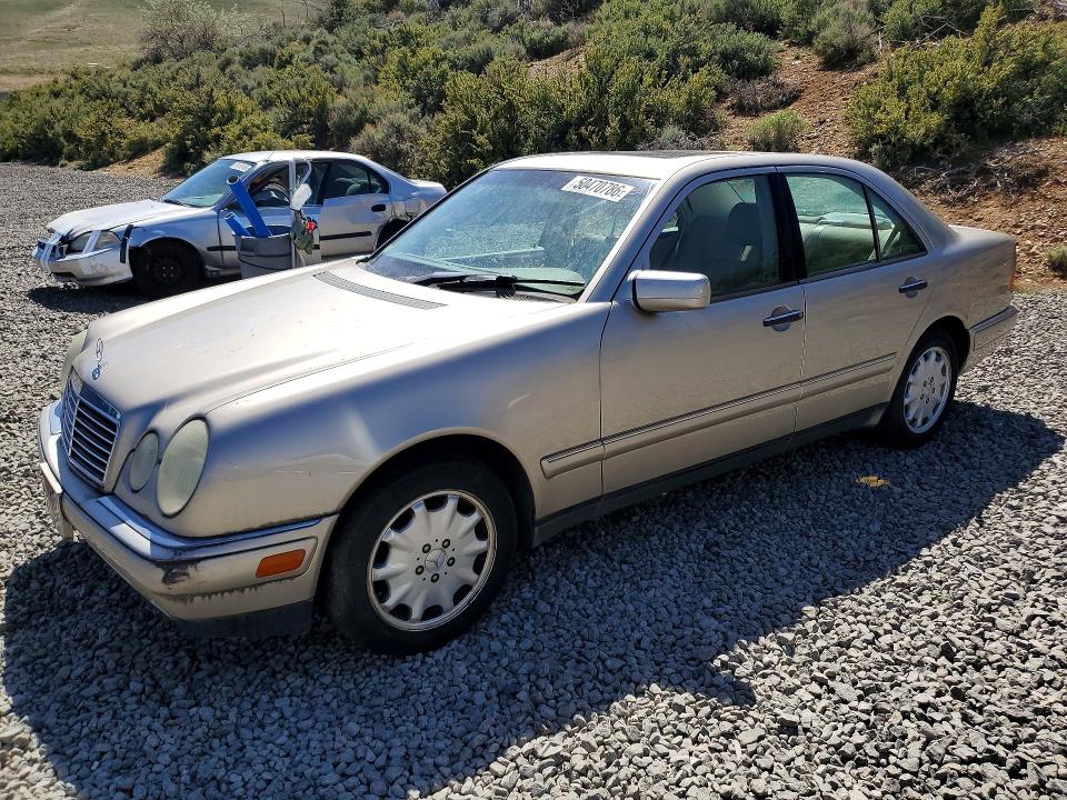 1999 MERCEDES-BENZ E - Търг №50470786