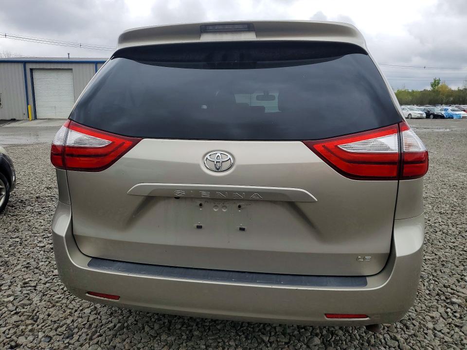 Zdjęcie 6 z aukcji – 2015 TOYOTA SIENNA z VIN 5TDKK3DC2FS669241