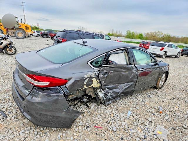 Photo 3 from auction – 2018 FORD FUSION with VIN 3FA6P0HD1JR187107