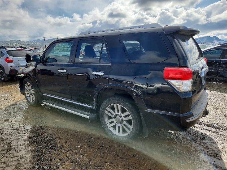 Photo 2 from auction – 2011 TOYOTA 4RUNNER with VIN JTEBU5JR0B5071028