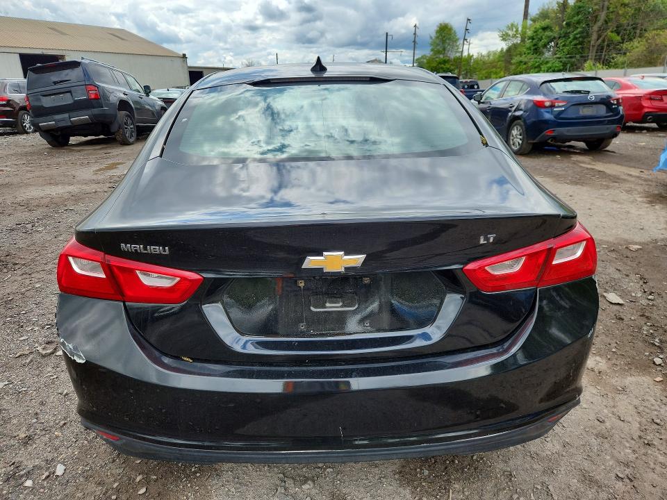 Photo 6 from auction – 2018 CHEVROLET MALIBU with VIN 1G1ZD5ST1JF125290