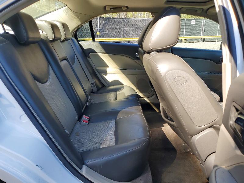 Photo 10 from auction – 2010 MERCURY MILAN with VIN 3MEDM0L39AR609891