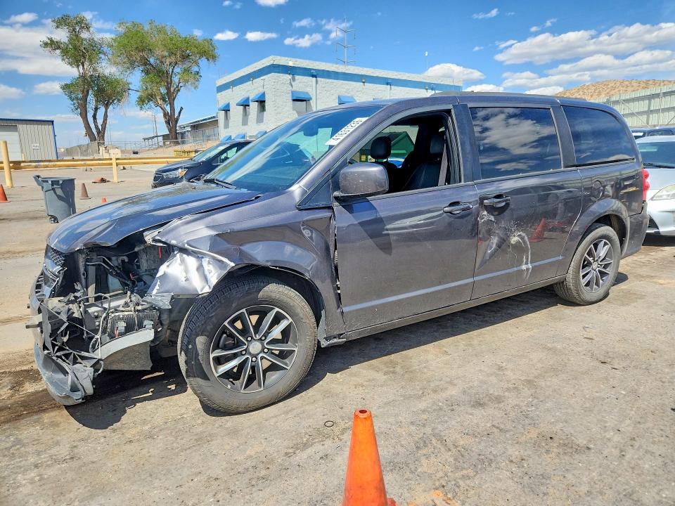 DODGE GRAND CARAVAN 2018 with VIN 2C4RDGEGXJR271780 - Photo from auction